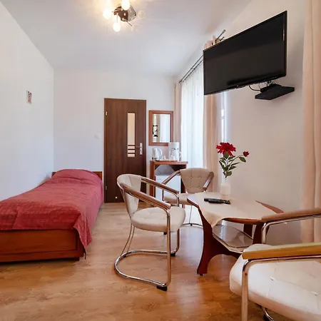 I Goscinne Dawid ياستارنيا