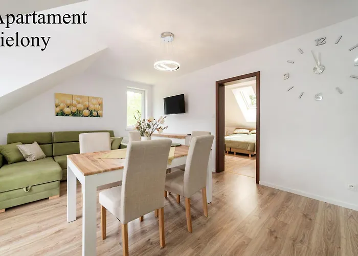 I Goscinne Dawid * ياستارنيا