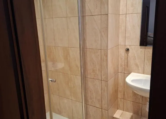 I Goscinne Dawid ياستارنيا